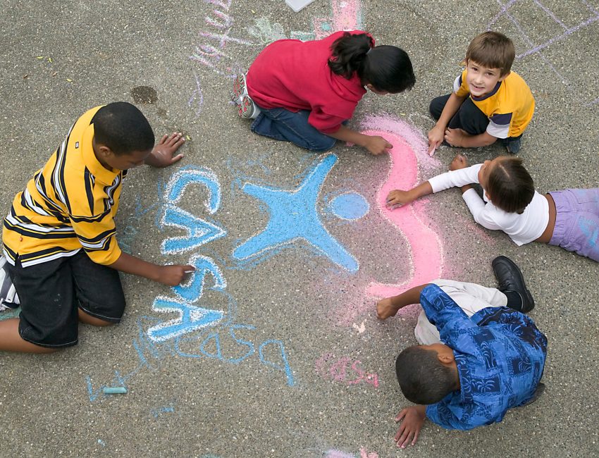 Kids chalk (1) Kids chalk (1)
